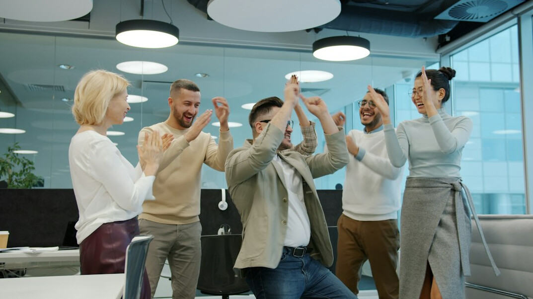 team leader motivating employees